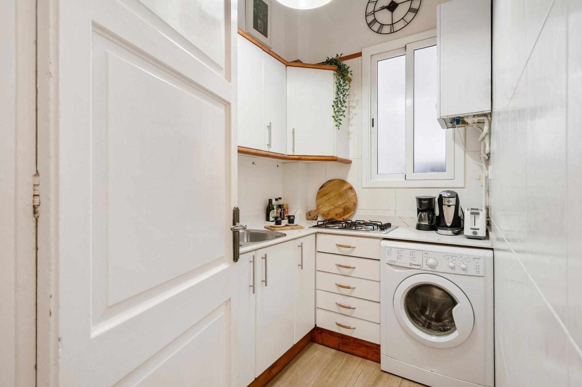 Appartamento Fridays Flats Whisper-Quiet Near Sagrada'S Heart Barcellona Esterno foto